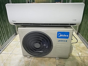 Midea official  1.0 TonSplit Type  Inverter AC MSI-12CRDN8-AG1